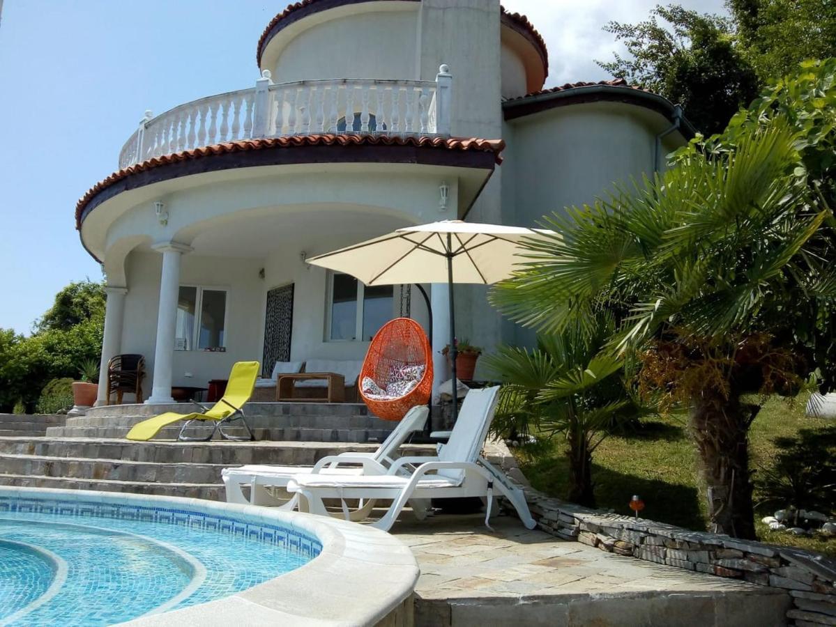 Villa Sky Music ابزور المظهر الخارجي الصورة